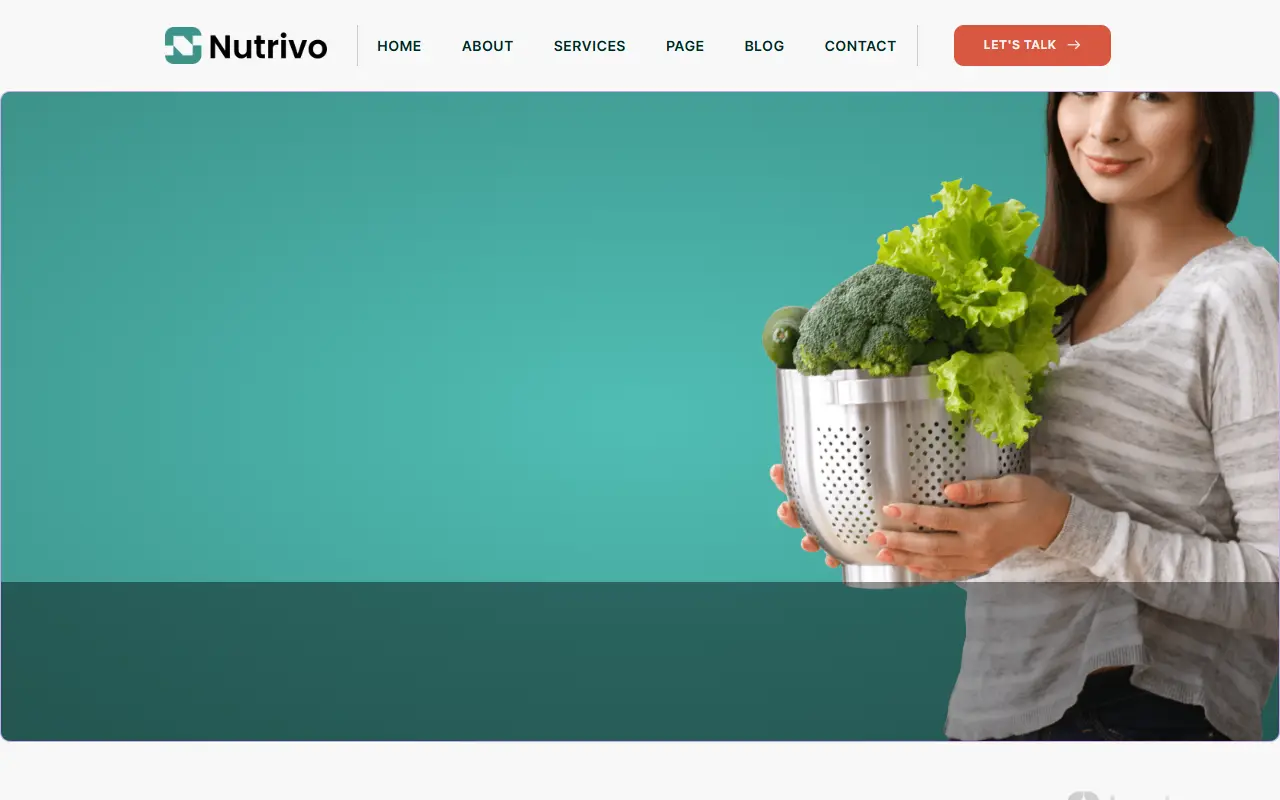 หน้าแรกของธีม Nutrivo Nutrition Coach บนคอมพิวเตอร์