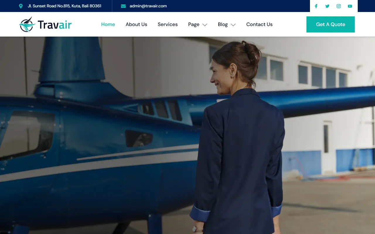 หน้าแรกของธีม Travair บนคอมพิวเตอร์